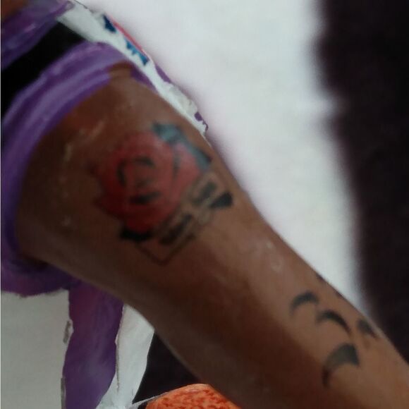 “Signed Yolanda Griffith Sacramento Monarchs Bobblehead” both of them - Picture 11 of 16